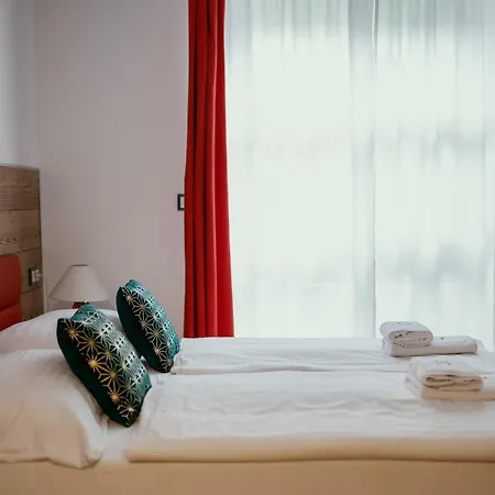 Boutique Annuska 4*