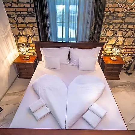 Boutique Annuska Hotel 4*