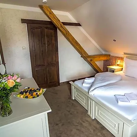 Boutique Annuska Hotel 4*