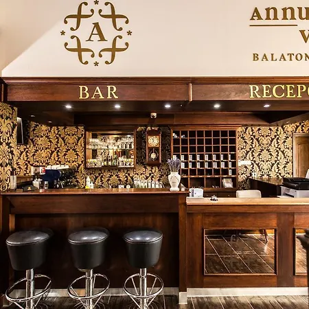 فندق Boutique Annuska بالاتونفوريد
