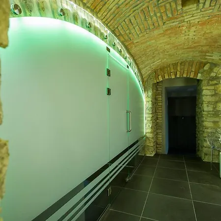 Boutique Annuska 4* Balatonfured