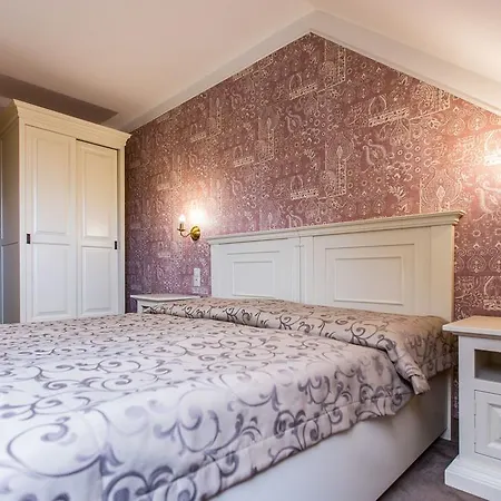 Boutique Annuska 4*