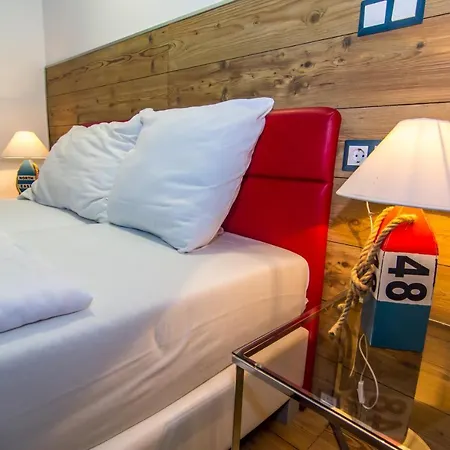 Hotel Boutique Annuska 4*
