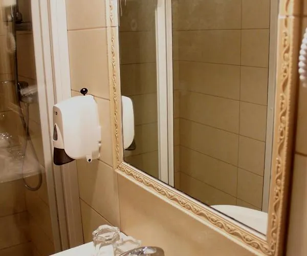 Boutique Annuska 4*